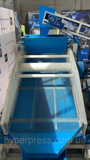 Wibracyjny (inercyjny) skośny przesiewacz GV-1000T