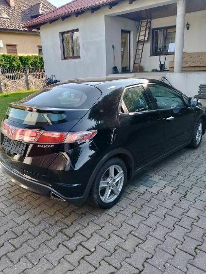 Honda Civic ufo 1.4 2008r 57 tys .