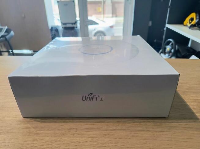 Ubiquiti UniFi U6 Enterprise – Profesjonalny punkt dostępowy
