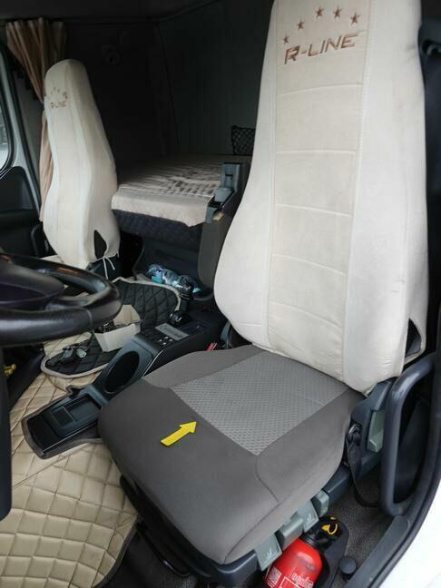 RENAULT 430 Premium Distribution E5 19.0t HD