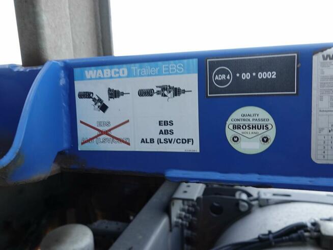 Naczepa podkonterenowa Broshuis 3UCC-39