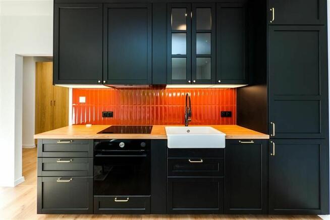 DWUPOKOJOWE MIESZKANIE Z LOGGIĄ - PO KAPITALNYM REMONCIE