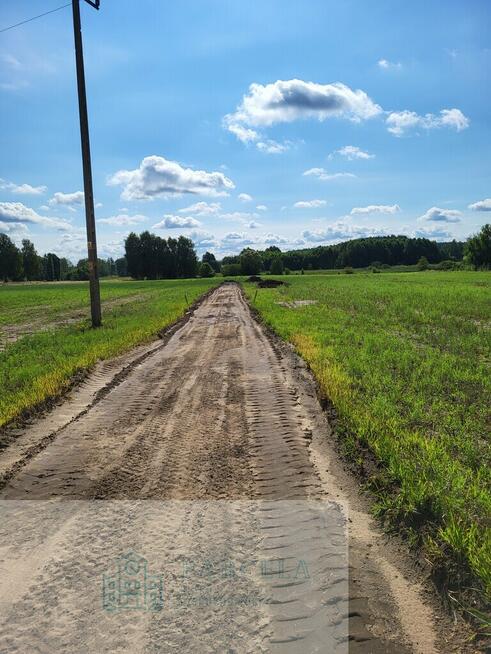 Sprzedam działkę budowlaną - Orzechówek