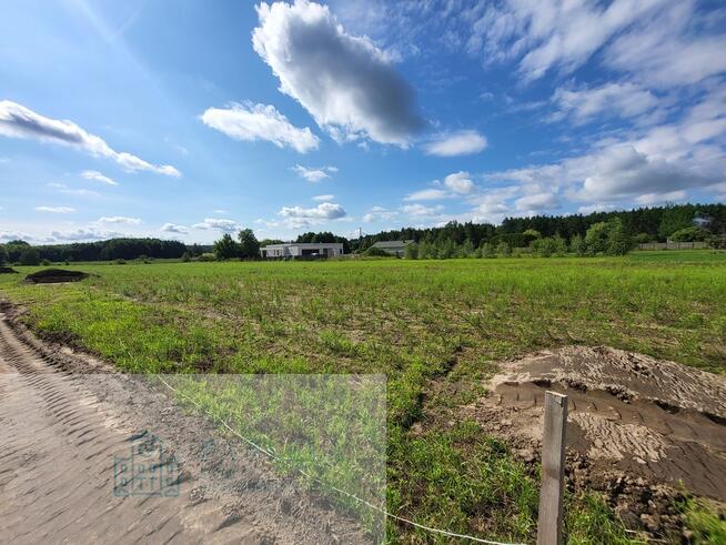 Sprzedam działkę budowlaną - Orzechówek