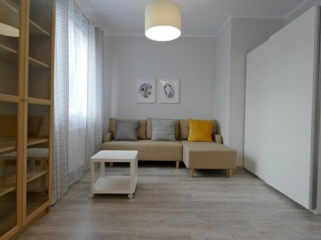 Nepalska 28/Brochów, kawalerka z miejscem w garażu