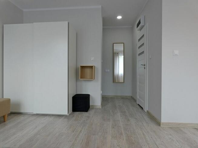 Nepalska 28/Brochów, kawalerka z miejscem w garażu