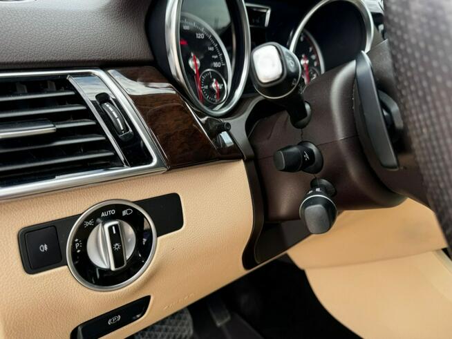 Mercedes GLE 350 / Drugi właściciel / Nawigacja / Kamera cofania / Panorama / FV marża
