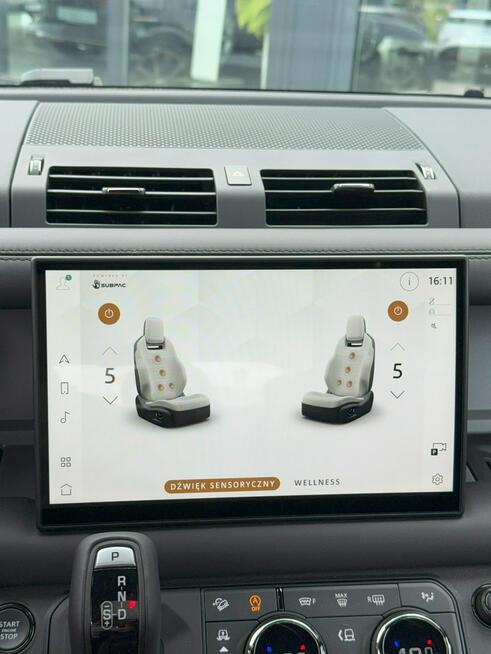 Defender 4.4P V8 635KM AWD Auto 110 OCTA, Od ręki!