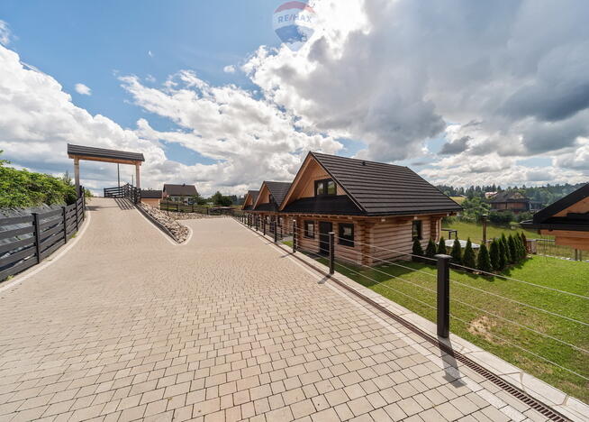 Na sprzedaż kompleks 4 domków - osada Miód Malina