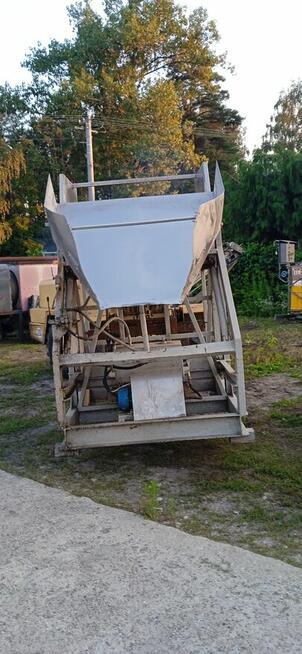 Wywrotnica do skrzynio palet hydrauliczna