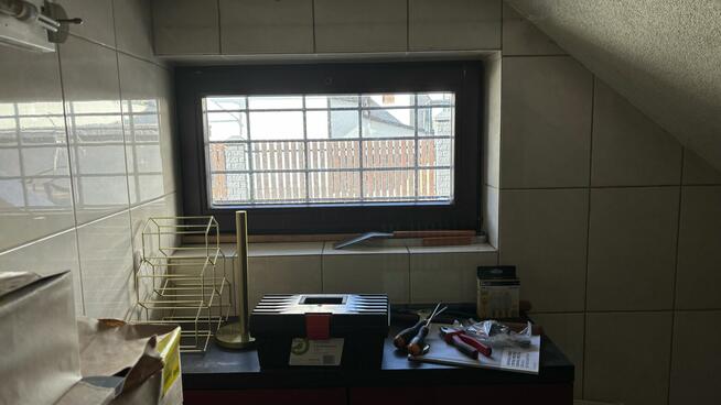 Syndyk sprzeda dom z działką