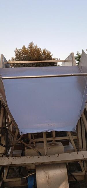 Wywrotnica do skrzynio palet hydrauliczna