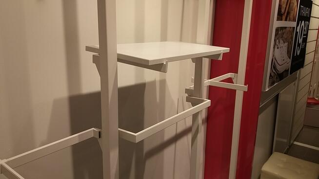 Meble do sklepu odzieżowego, garderoby