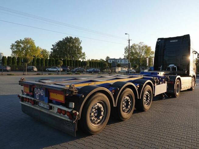 Naczepa podkonterenowa Broshuis 3UCC-39