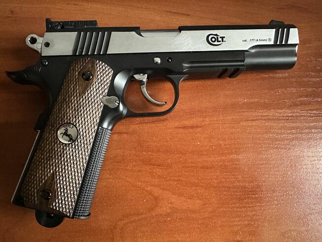 Colt Special Combat 4,5mm CO2