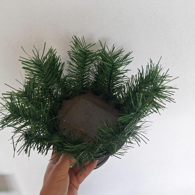 Doniczki do kompozycji kwiatowych Hurt