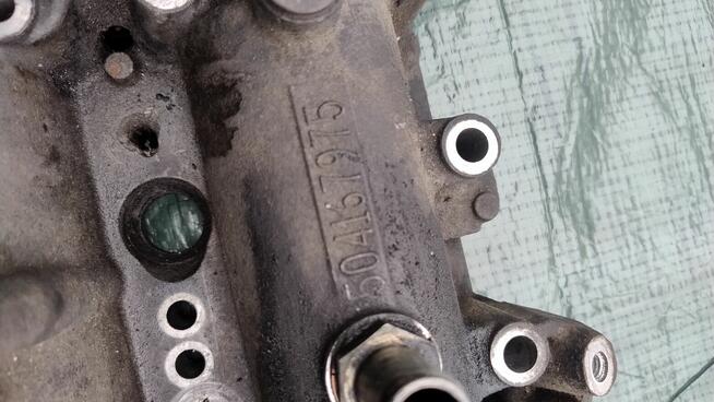 Pokrywa zaworów wałki IVECO DAILY 2.3 DUCATO