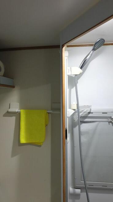 Prywatnie do sprzedaży kamper Ford Transit z silnikie2,4jtd