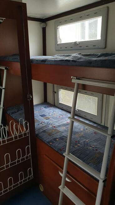 Prywatnie do sprzedaży kamper Ford Transit z silnikie2,4jtd