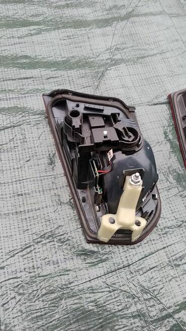 BMW f30 lampy tylne w klapę tył