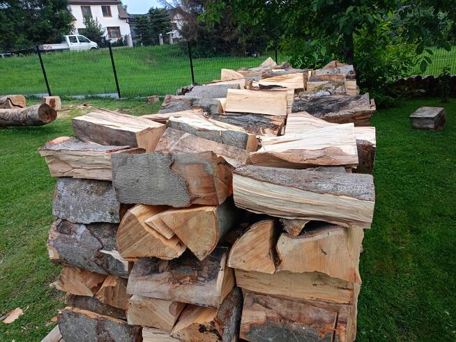 Drewno kominkowe Buk 5.5 metra . Kawałki 33cm do 38 cm.