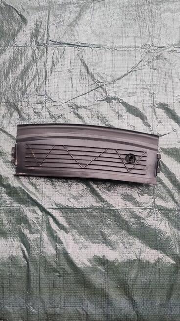 Kanał powietrza DOLNY BMW E60 E61
