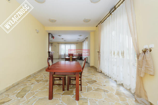 Pensjonat w Gdowie z tarasem i kortem tenisowym