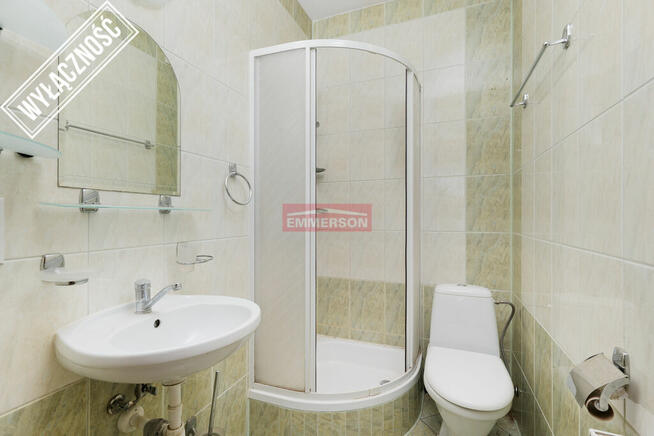 Pensjonat w Gdowie z tarasem i kortem tenisowym