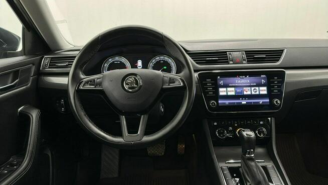 Skoda Superb 110 kW benzyna automat kombi