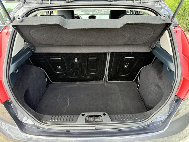 Ford Fiesta jak nowa !!! Niski oryginalny przebieg !!!