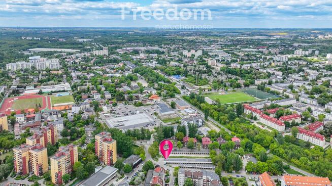 Garaż w świetnej lokalizacji