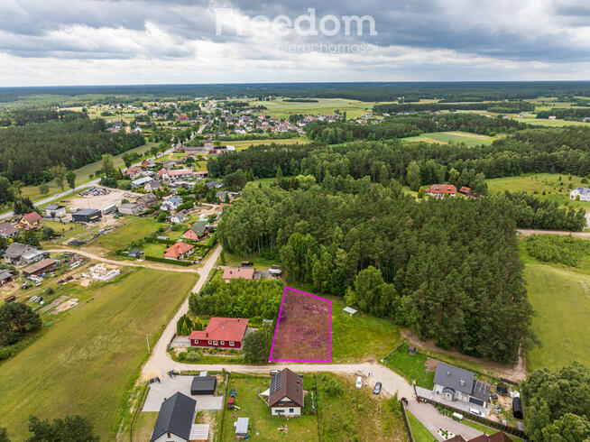 Działka z wejściem do lasu
