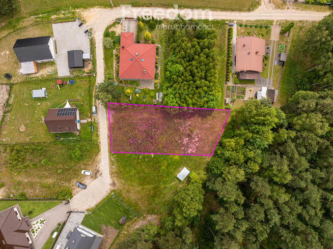 Działka z wejściem do lasu