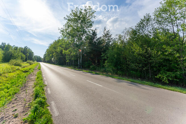 Duża działka 9243 m² w Piskórce