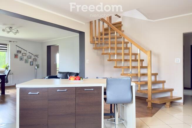 Dom + zaplecze magazynowo-produkcyjno-biurowe