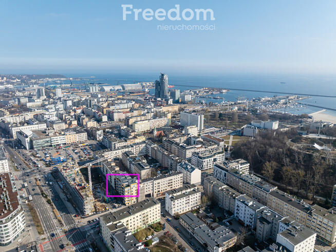 2 pokoje, Gdynia Śródmieście, balkon, inwestycyjne