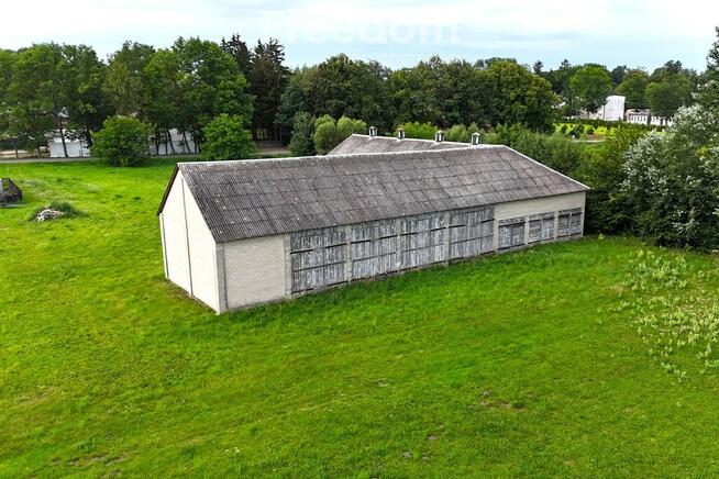 Działka siedliskowa zabudowana stodołą 495 m2