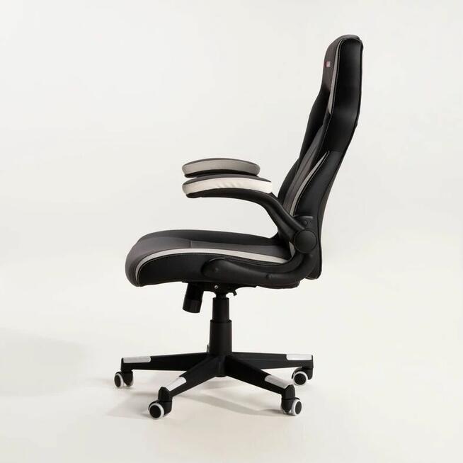 Fotel biurowy gamingowy NOWY ze sklepu