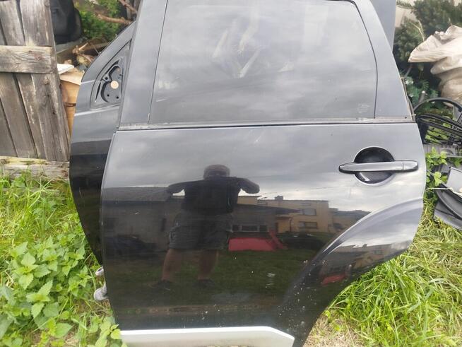 Mitsubishi Outlander ll rok 2007