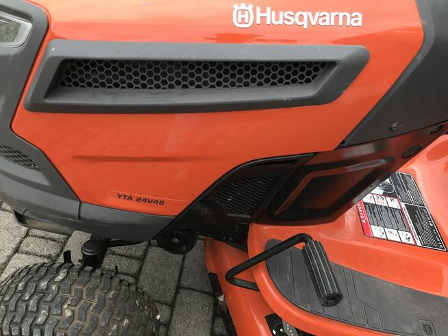 Traktorek-kosiarka Husqwarna