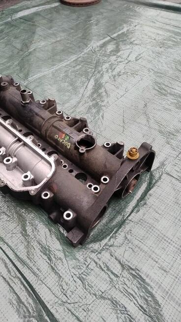 Pokrywa zaworów wałki IVECO DAILY 2.3 DUCATO