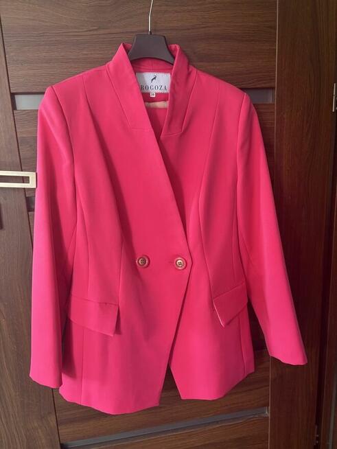 Damski garnitur różowy