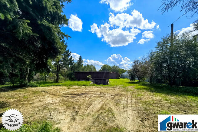 Działka Budowlana z garażem i domkiem letniskowym TRZYCIĄŻ