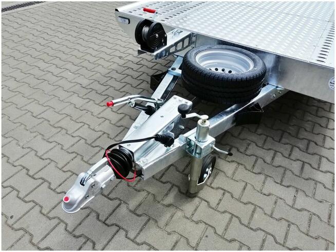 BESTTRAILERS LAWETA PRZYCZEPA 6X2,2 DMC 3500KG 3 OSIE NAJAZD