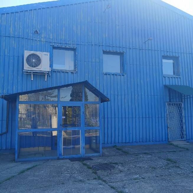 Wynajmę magazyn z blachy nie ogrzewany wysoki 10m biuro