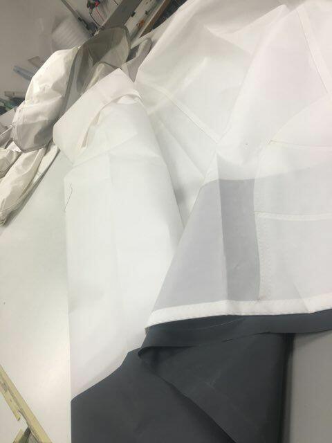 Naprawa Żagli. Żaglomistrz, Żaglownia