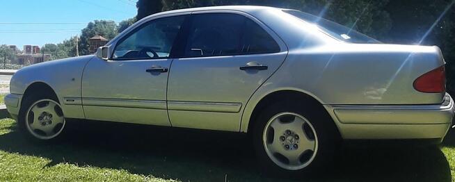 MERCEDES W210E 3.2 V6 4MATIC 190TYS PRZEBIEGU AVANGARDE