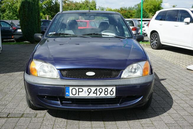 Ford Fiesta zarejestrowany, ubezpieczony, niski przebieg