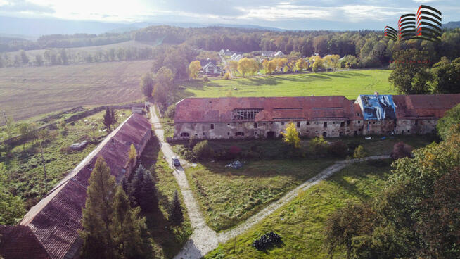 Lokal użytkowy Dziwiszów gm. Jeżów Sudecki, Dębowa