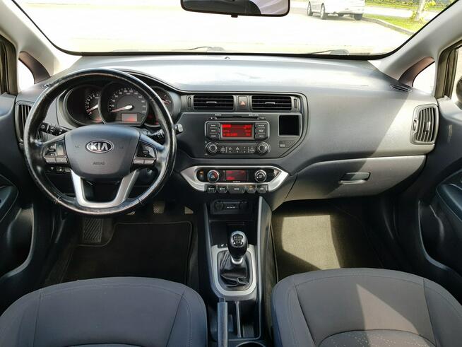 Kia Rio 1,4 Benzyna Klimatronik Bogata Wersja Zarejestrowany Gwarancja